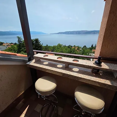 Mit Meerblick- 200m Vom Entfernt By Interhome Novi Vinodolski