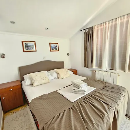 Apartmán Mit Meerblick- 200m Vom Entfernt By Interhome Novi Vinodolski