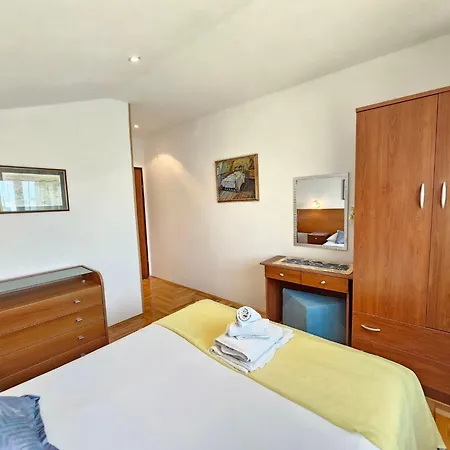 Mit Meerblick- 200m Vom Entfernt By Interhome Apartmán Novi Vinodolski