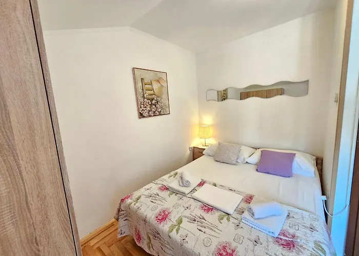 Lägenhet Mit Meerblick- 200m Vom Entfernt By Interhome Novi Vinodolski