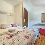 شقة Mit Meerblick- 200m Vom Entfernt By Interhome نوفي فينودولسكي