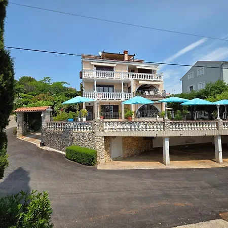 Apartman Mit Meerblick- 200m Vom Entfernt By Interhome Novi Vinodolski