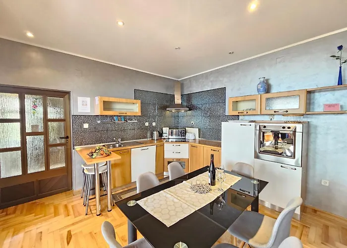 Mit Meerblick- 200m Vom Entfernt By Interhome Apartman *