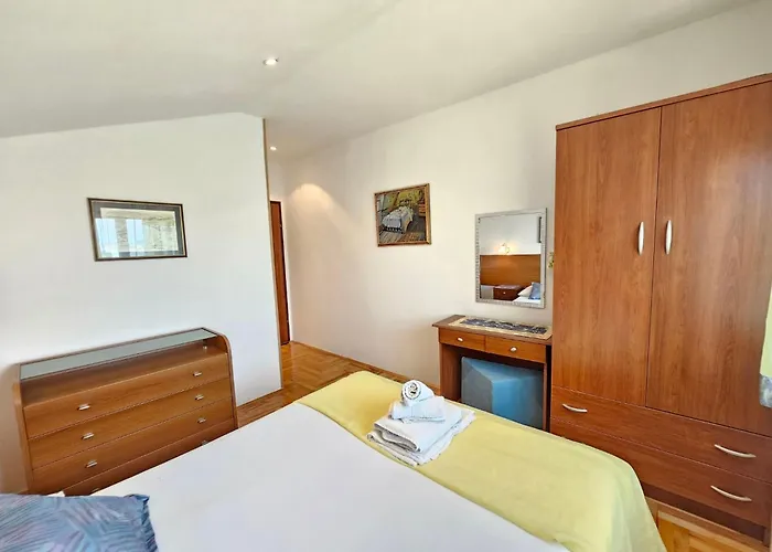 Mit Meerblick- 200m Vom Entfernt By Interhome Apartman Novi Vinodolski