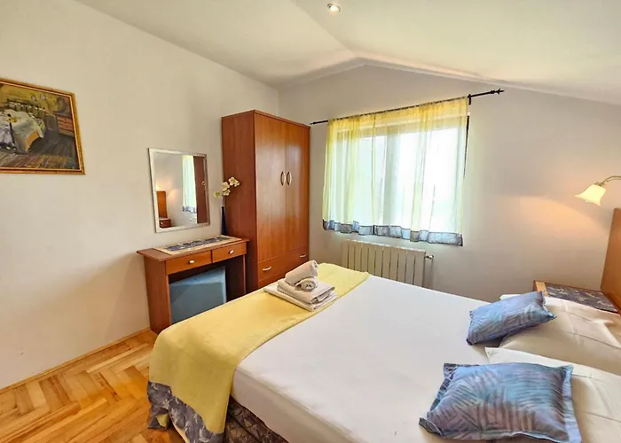 Apartman Mit Meerblick- 200m Vom Entfernt By Interhome Novi Vinodolski